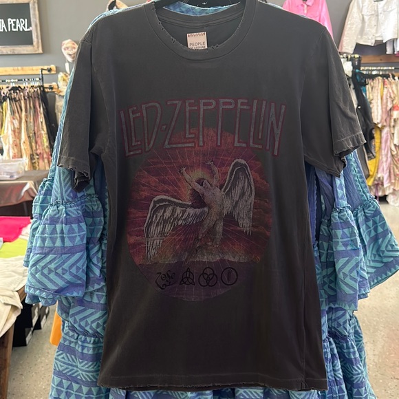 Timeless Led Zeppelin T NWT - Picture 1 of 1